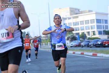 BINH DUONG NEW CITY HALF MARATHON 2024 - Ảnh #1775449