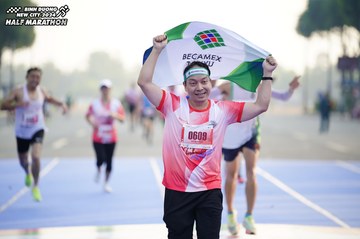 BINH DUONG NEW CITY HALF MARATHON 2024 - Ảnh #1761557
