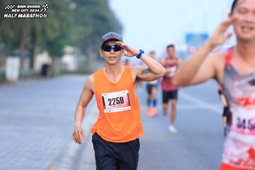 BINH DUONG NEW CITY HALF MARATHON 2024 - Ảnh #1767650