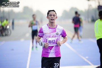BINH DUONG NEW CITY HALF MARATHON 2024 - Ảnh #1774394