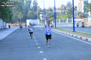 BINH DUONG NEW CITY HALF MARATHON 2024 - Ảnh #1775041