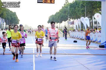 BINH DUONG NEW CITY HALF MARATHON 2024 - Ảnh #1761234