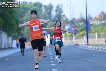 BINH DUONG NEW CITY HALF MARATHON 2024 - Ảnh #1763599