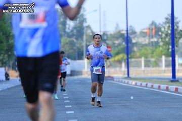 BINH DUONG NEW CITY HALF MARATHON 2024 - Ảnh #1764526