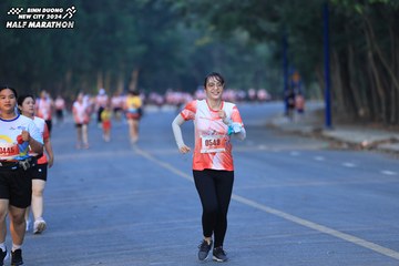 BINH DUONG NEW CITY HALF MARATHON 2024 - Ảnh #1773602