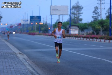BINH DUONG NEW CITY HALF MARATHON 2024 - Ảnh #1764064