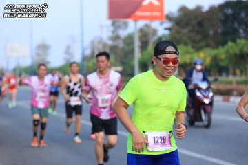 BINH DUONG NEW CITY HALF MARATHON 2024 - Ảnh #1774398