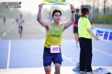 BINH DUONG NEW CITY HALF MARATHON 2024 - Ảnh #1774130