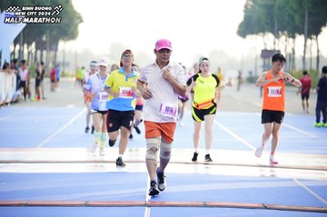 BINH DUONG NEW CITY HALF MARATHON 2024 - Ảnh #1762643