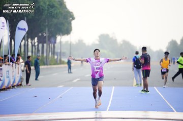 BINH DUONG NEW CITY HALF MARATHON 2024 - Ảnh #1773437