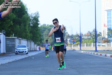 BINH DUONG NEW CITY HALF MARATHON 2024 - Ảnh #1766698
