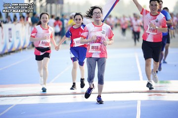 BINH DUONG NEW CITY HALF MARATHON 2024 - Ảnh #1764229