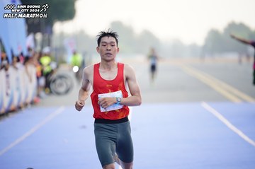 BINH DUONG NEW CITY HALF MARATHON 2024 - Ảnh #1774302