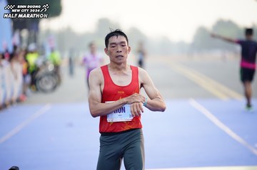 BINH DUONG NEW CITY HALF MARATHON 2024 - Ảnh #1774319