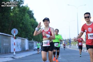 BINH DUONG NEW CITY HALF MARATHON 2024 - Ảnh #1775826