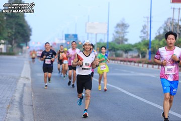BINH DUONG NEW CITY HALF MARATHON 2024 - Ảnh #1768255