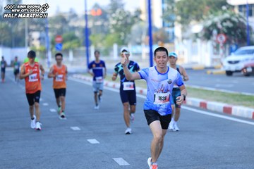 BINH DUONG NEW CITY HALF MARATHON 2024 - Ảnh #1774833