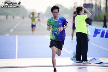 BINH DUONG NEW CITY HALF MARATHON 2024 - Ảnh #1774082