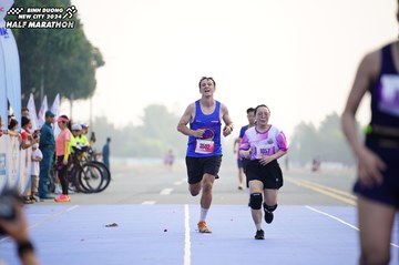 BINH DUONG NEW CITY HALF MARATHON 2024 - Ảnh #1776066