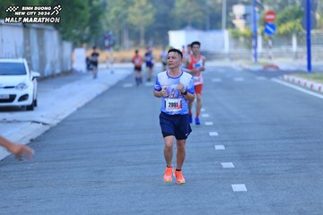 BINH DUONG NEW CITY HALF MARATHON 2024 - Ảnh #1775185