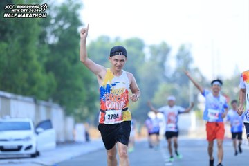 BINH DUONG NEW CITY HALF MARATHON 2024 - Ảnh #1767458