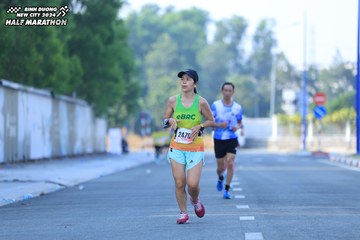 BINH DUONG NEW CITY HALF MARATHON 2024 - Ảnh #1768538