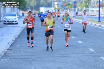 BINH DUONG NEW CITY HALF MARATHON 2024 - Ảnh #1774768