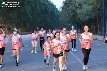 BINH DUONG NEW CITY HALF MARATHON 2024 - Ảnh #1773441