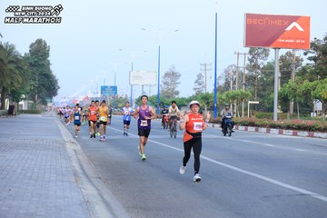 BINH DUONG NEW CITY HALF MARATHON 2024 - Ảnh #1773522
