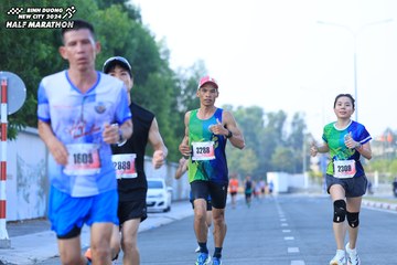 BINH DUONG NEW CITY HALF MARATHON 2024 - Ảnh #1775887
