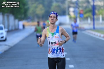 BINH DUONG NEW CITY HALF MARATHON 2024 - Ảnh #1775110