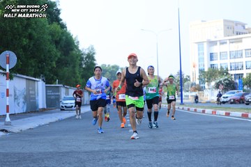 BINH DUONG NEW CITY HALF MARATHON 2024 - Ảnh #1775756