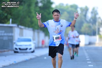 BINH DUONG NEW CITY HALF MARATHON 2024 - Ảnh #1766394