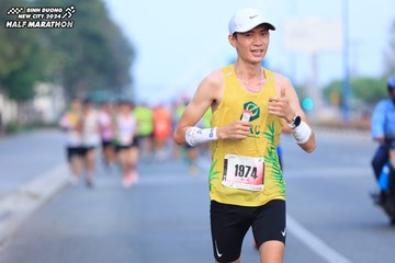BINH DUONG NEW CITY HALF MARATHON 2024 - Ảnh #1769463