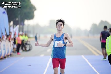BINH DUONG NEW CITY HALF MARATHON 2024 - Ảnh #1774585