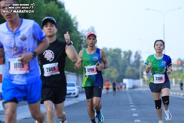 BINH DUONG NEW CITY HALF MARATHON 2024 - Ảnh #1775894