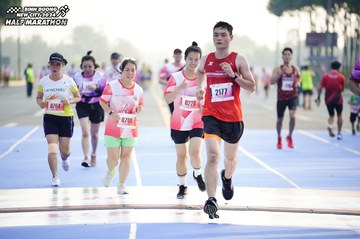 BINH DUONG NEW CITY HALF MARATHON 2024 - Ảnh #1762535