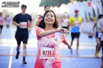 BINH DUONG NEW CITY HALF MARATHON 2024 - Ảnh #1762032