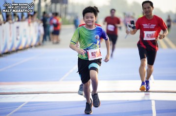 BINH DUONG NEW CITY HALF MARATHON 2024 - Ảnh #1761496