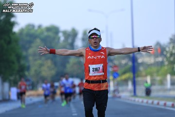 BINH DUONG NEW CITY HALF MARATHON 2024 - Ảnh #1776081