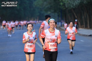 BINH DUONG NEW CITY HALF MARATHON 2024 - Ảnh #1772844