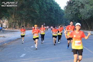 BINH DUONG NEW CITY HALF MARATHON 2024 - Ảnh #1774506
