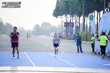 BINH DUONG NEW CITY HALF MARATHON 2024 - Ảnh #1773167
