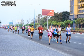 BINH DUONG NEW CITY HALF MARATHON 2024 - Ảnh #1775214