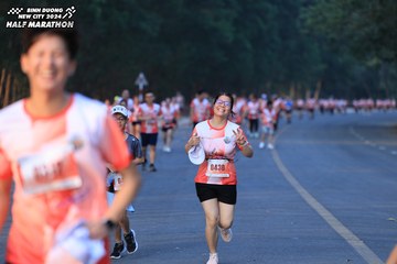 BINH DUONG NEW CITY HALF MARATHON 2024 - Ảnh #1772933