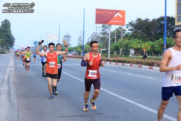 BINH DUONG NEW CITY HALF MARATHON 2024 - Ảnh #1768915