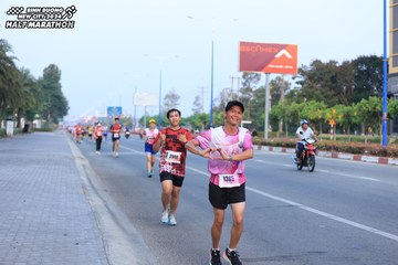 BINH DUONG NEW CITY HALF MARATHON 2024 - Ảnh #1773373