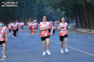 BINH DUONG NEW CITY HALF MARATHON 2024 - Ảnh #1774030