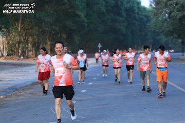 BINH DUONG NEW CITY HALF MARATHON 2024 - Ảnh #1774327