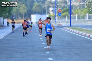 BINH DUONG NEW CITY HALF MARATHON 2024 - Ảnh #1775215